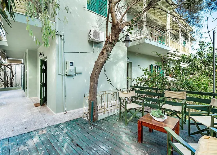 Old Boat Double 2 Nikiana